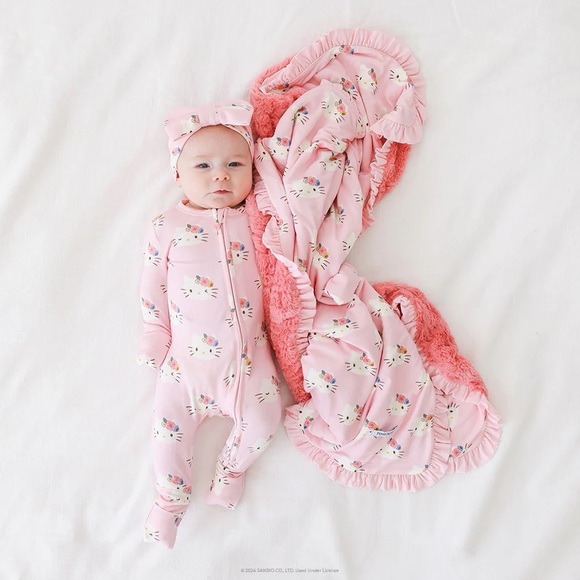 Posh Peanut Pastel Pink Hello Kitty Luxette Ruffled Minky - Picture 5 of 6